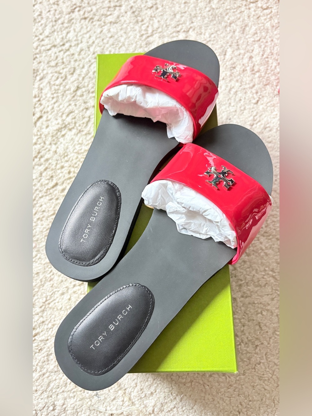 Tory Burch everly eva slides size 7
